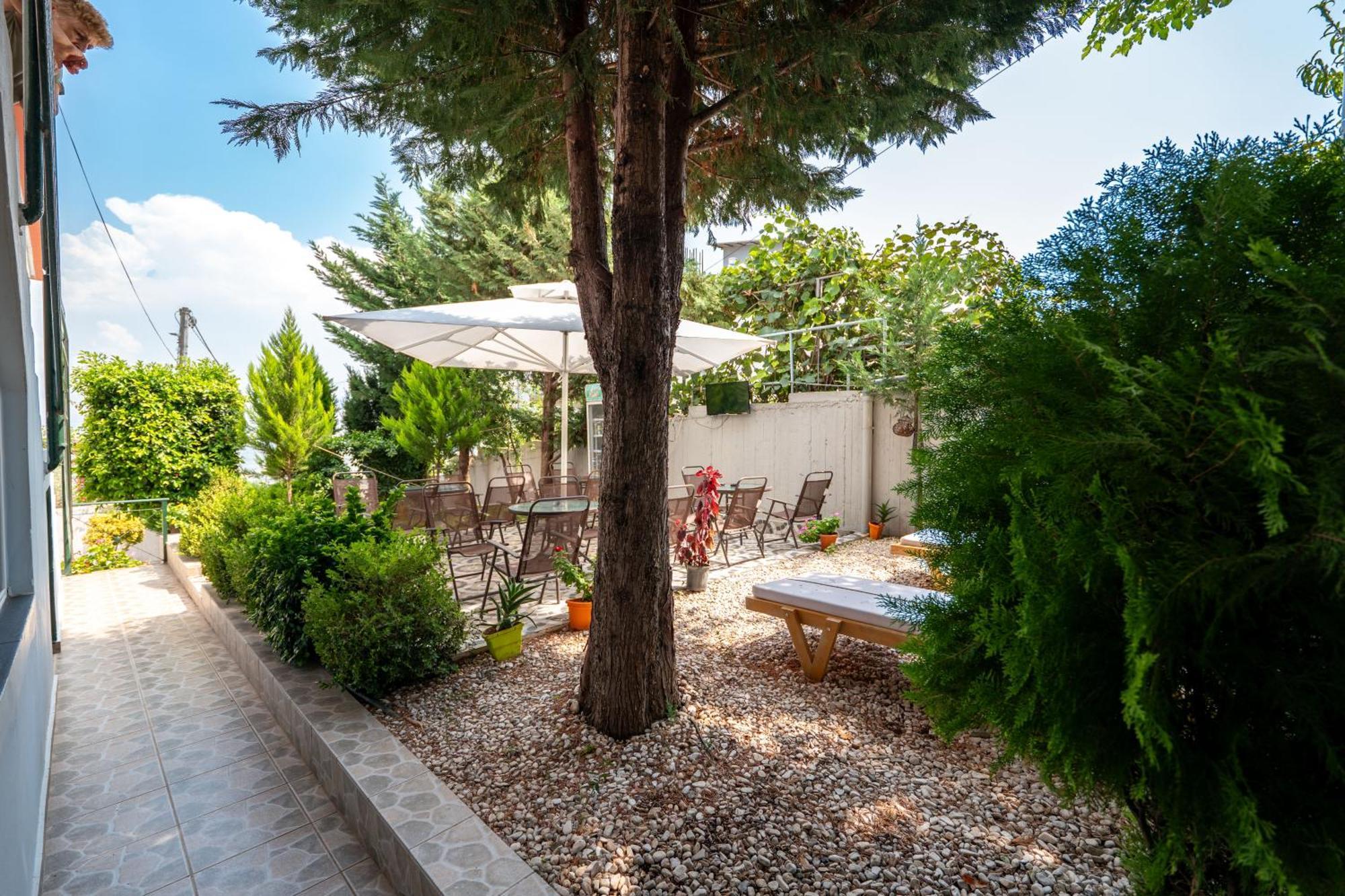 Vila Flamuri Σαράντα Εξωτερικό φωτογραφία