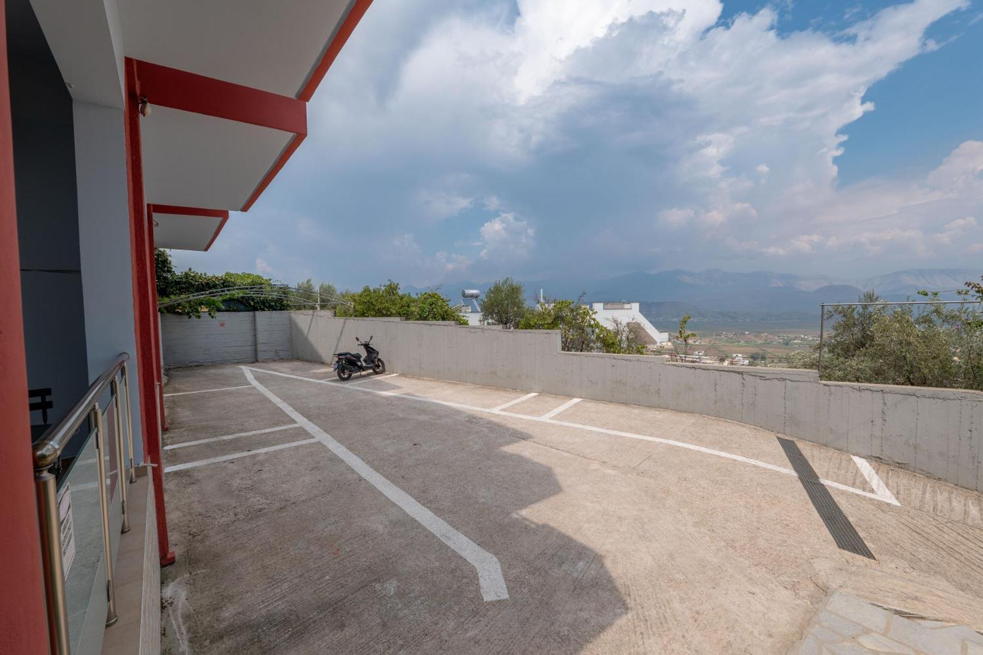 Vila Flamuri Σαράντα Εξωτερικό φωτογραφία